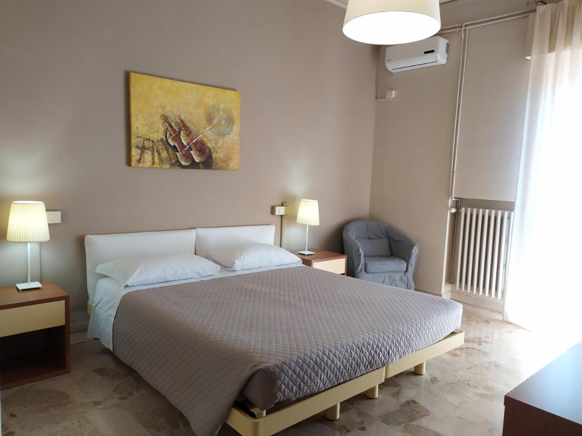 B&B Cameracaffe Centro Ареццо Екстер'єр фото